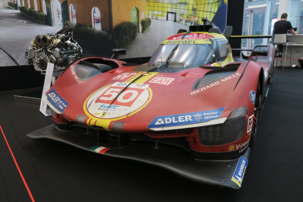 Auto e Moto D'Epoca Fiera Bologna Ferrari Lamborghini fiat panda alfa romeo pagani Zonda