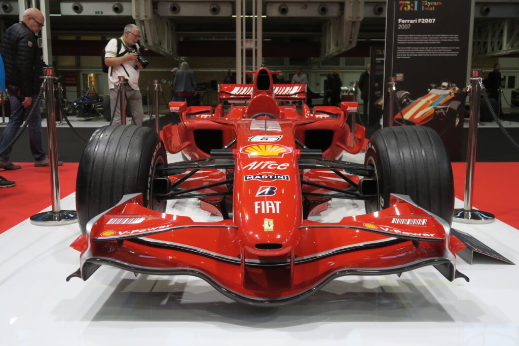 Auto e Moto D'Epoca Fiera Bologna Ferrari F1 Lamborghini fiat panda alfa romeo pagani Zonda