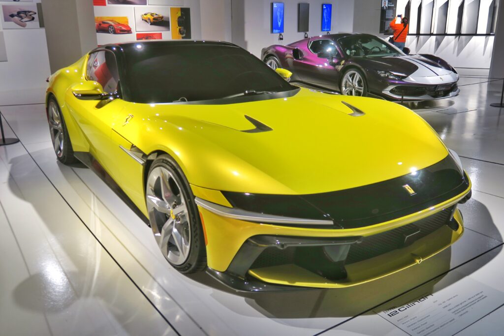 FERRARI 12 CILINDRI FLAVIO MANZONI MAUTO TO