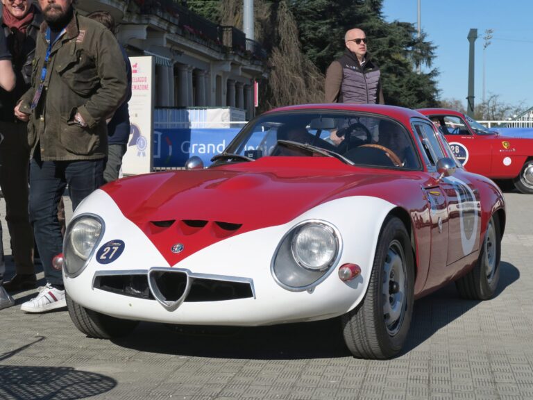 Concorso d’eleganza coppa milano sanremo autovetture d’epoca auto classiche bugatti ferrari lancia alfa romeo fiat porsche Mercedes